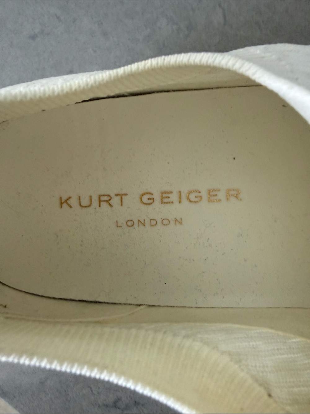 Kurt Geiger White Slip-On Sneakers with Rainbow Logo 8 Excellent condition - Picture 7 of 7